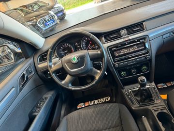 Skoda Superb Combi *1.HAND*KLIMA*SZHZ*ZV*BC*TÜVNEU*