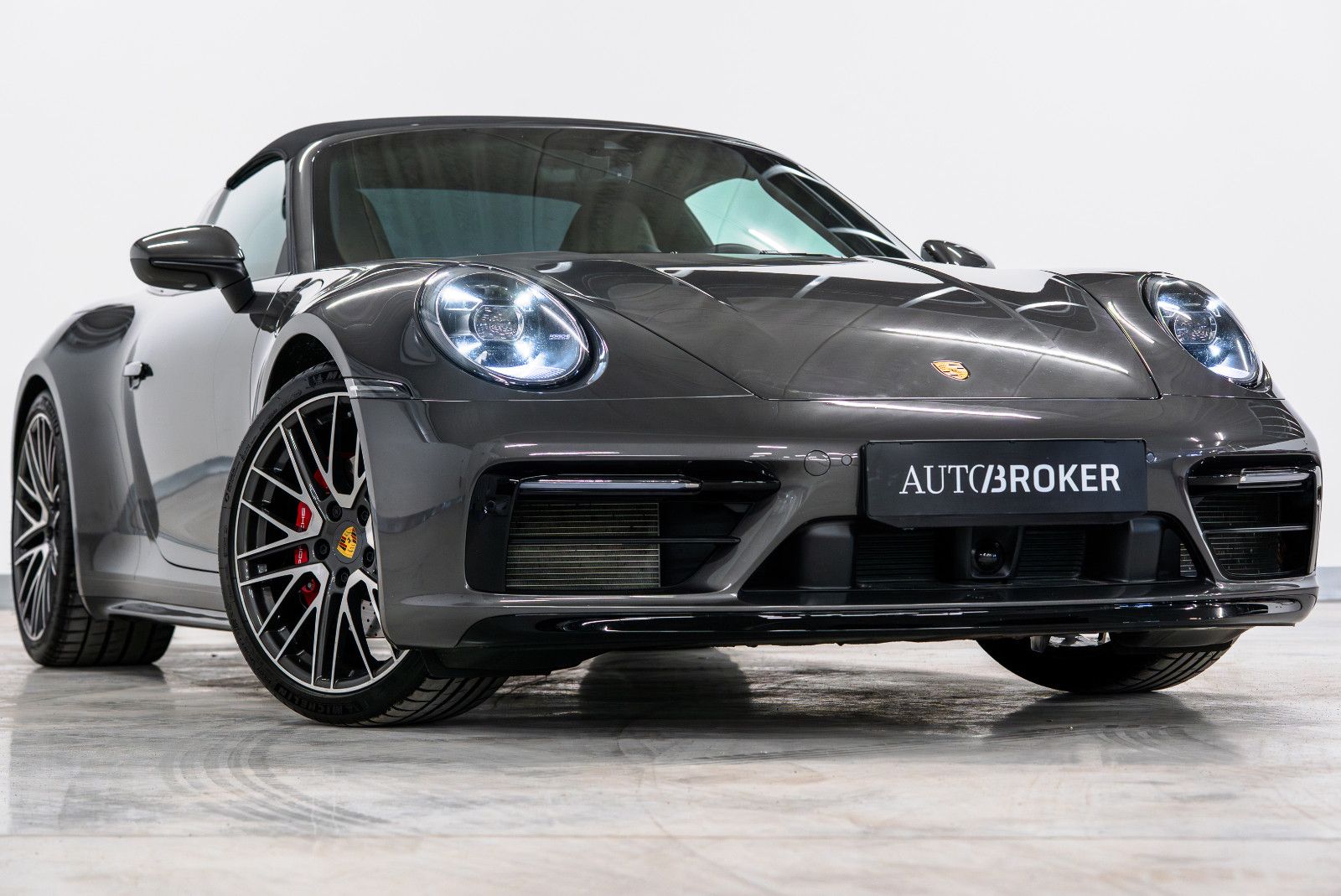 Porsche 992 (2024) buy