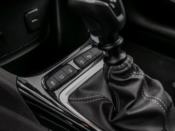 Opel Crossland 1.2 Elegance Kamera Ergonomiesitz LED