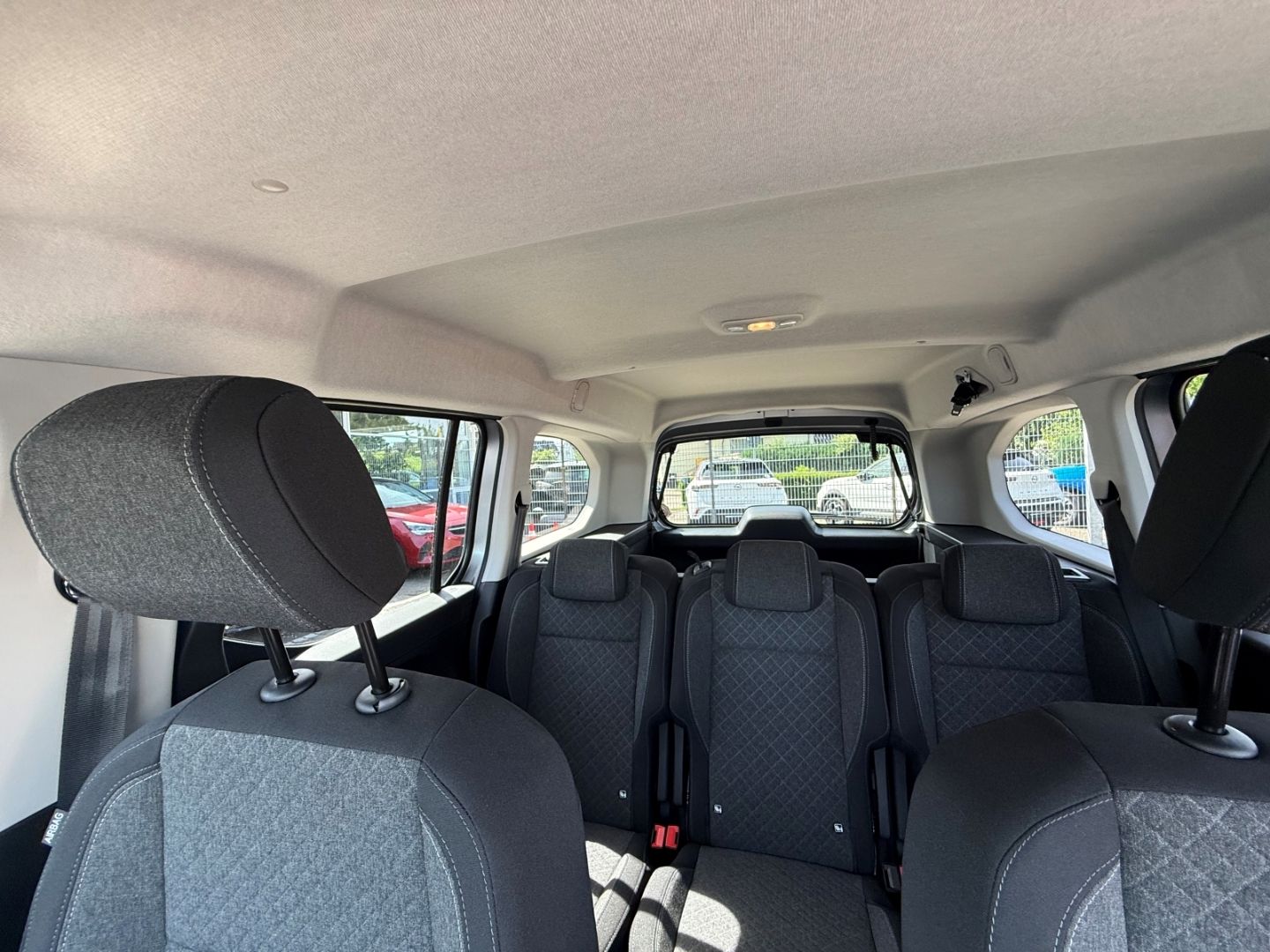 Fahrzeugabbildung Opel Combo Life 1.5 GS XL