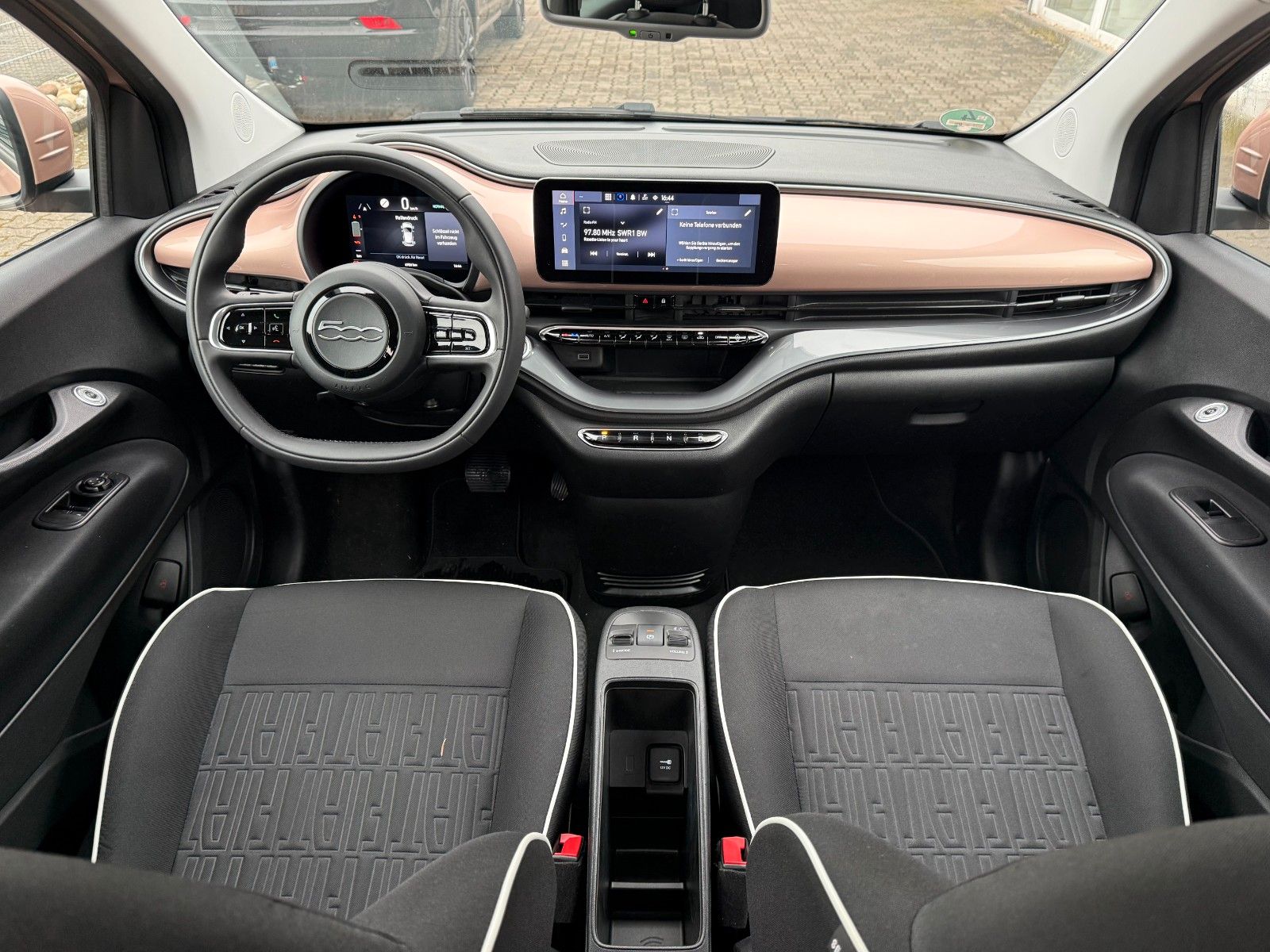 Fiat 500e - Bild 12