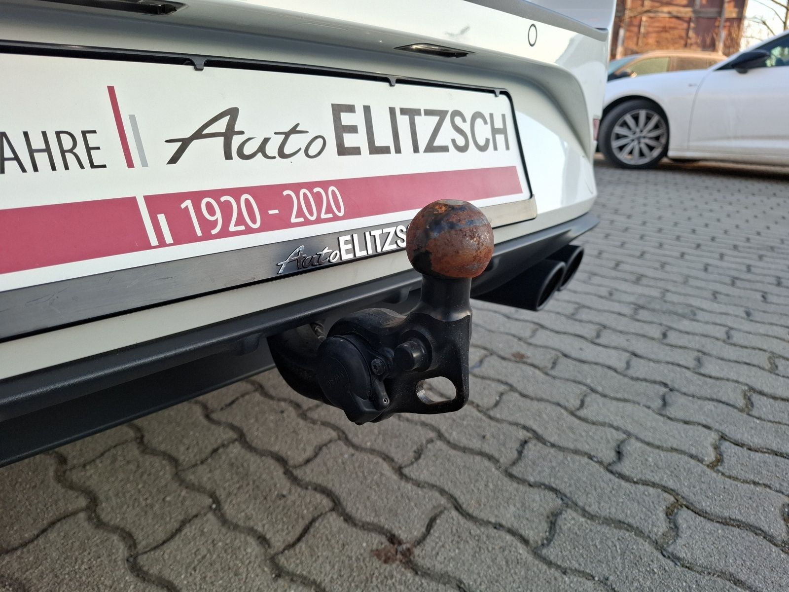 Fahrzeugabbildung CUPRA Leon ST VZ DSG 4Drive LED AHK Navi Beats LHZ ACC