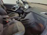 Peugeot 2008 1.2 PureTech 130 Crossway NAVI+PDC+SHZ - Peugeot 2008: Crossway