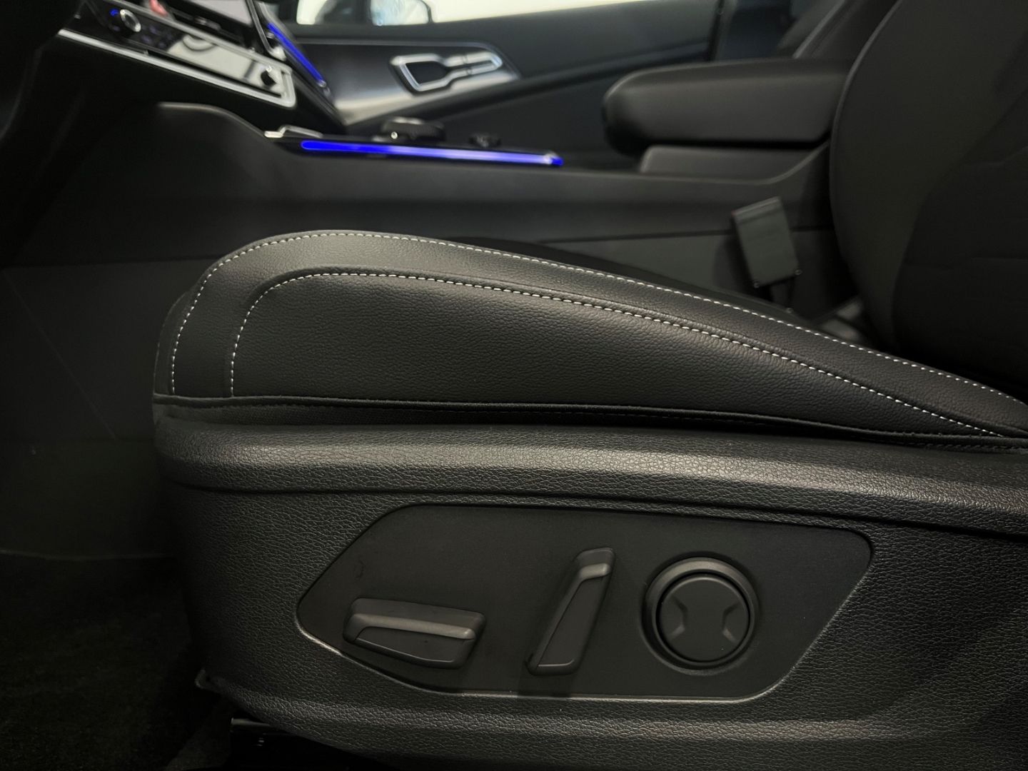 Fahrzeugabbildung Kia Sportage Spirit 1.6 T-GDI, Harman Kardon, Totwin