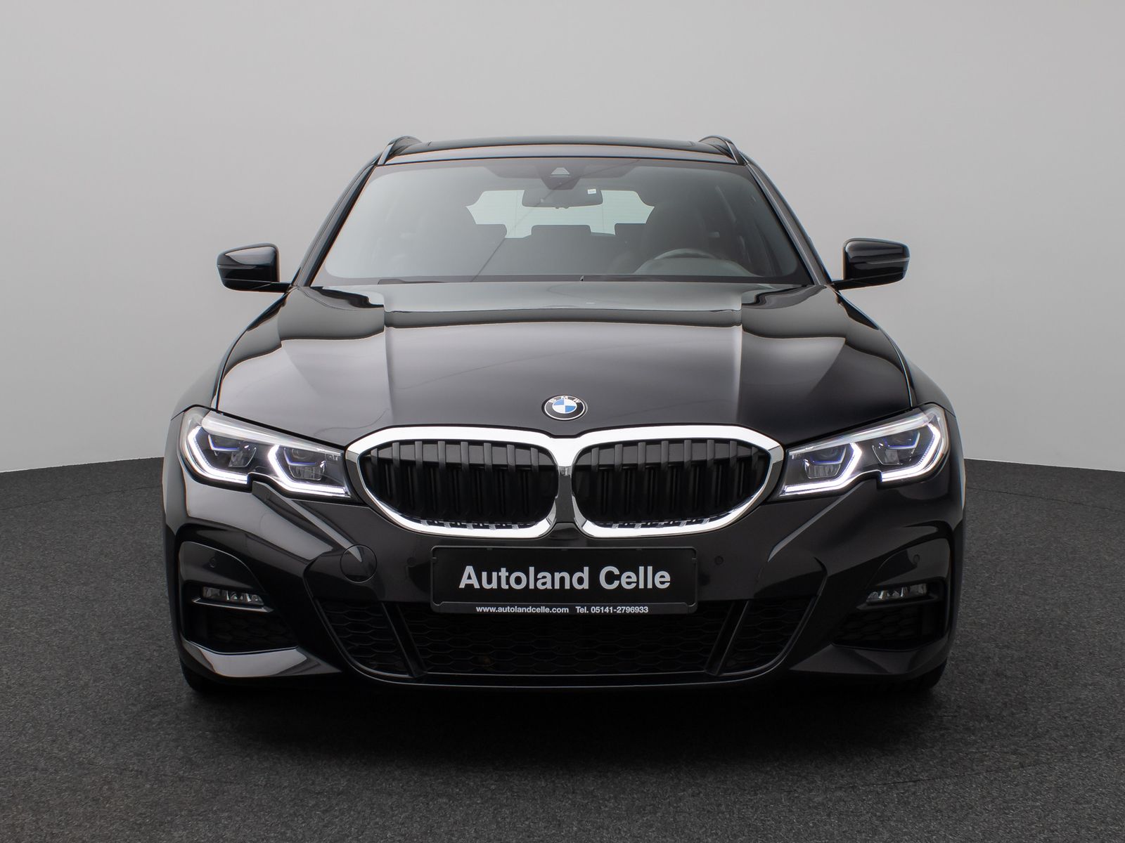 Fahrzeugabbildung BMW 320i M Sport Panorama Kamera Laser HiFi Komfort