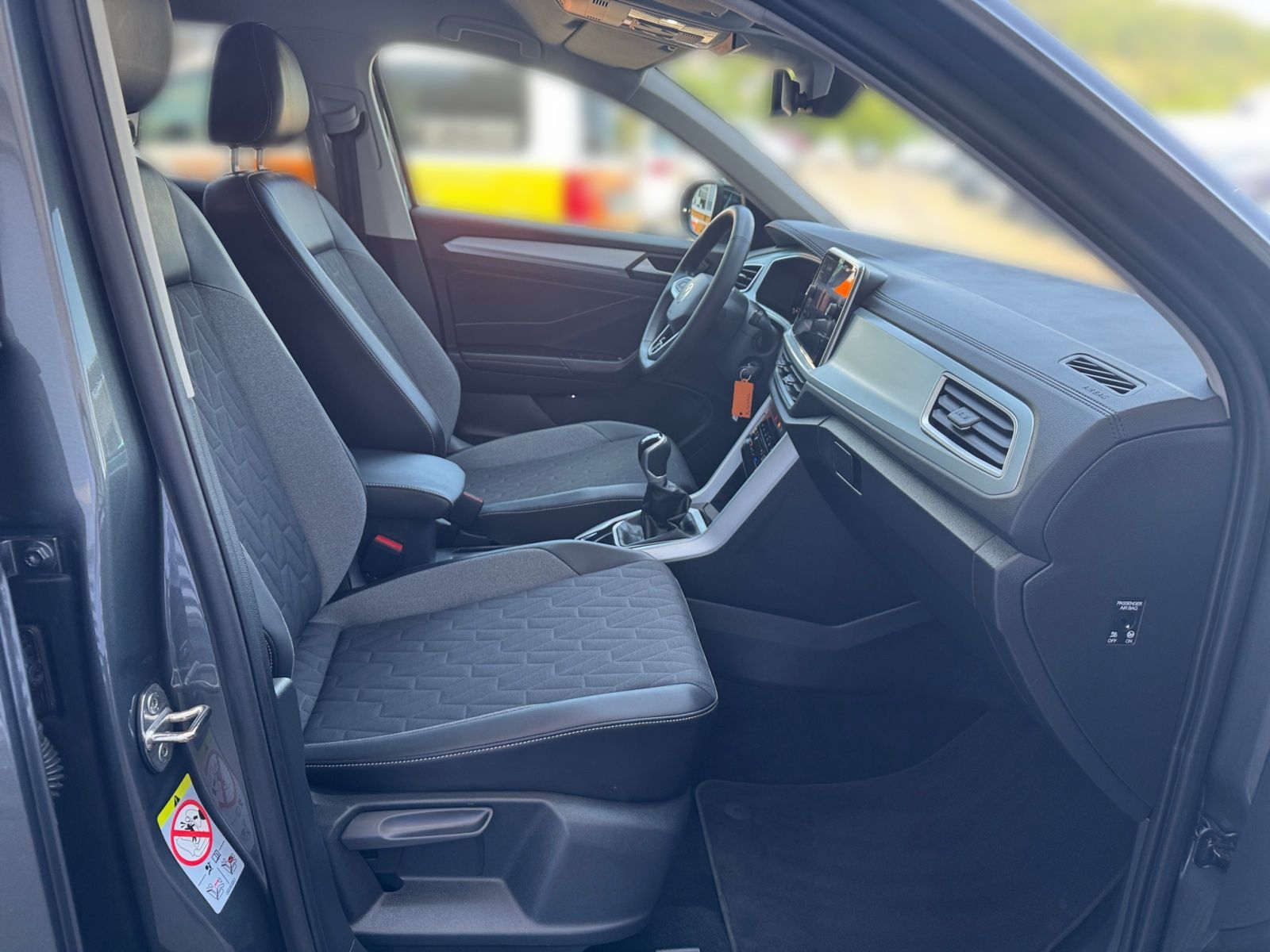 Volkswagen T-Roc - Bild 14
