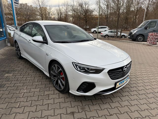 Opel Insignia B Grand Sport GSi 4x4