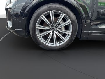 Audi Q8 - 8