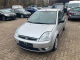 Ford Fiesta Ghia TÜV 12.2025 - Ford Fiesta aus 2003: Ghia