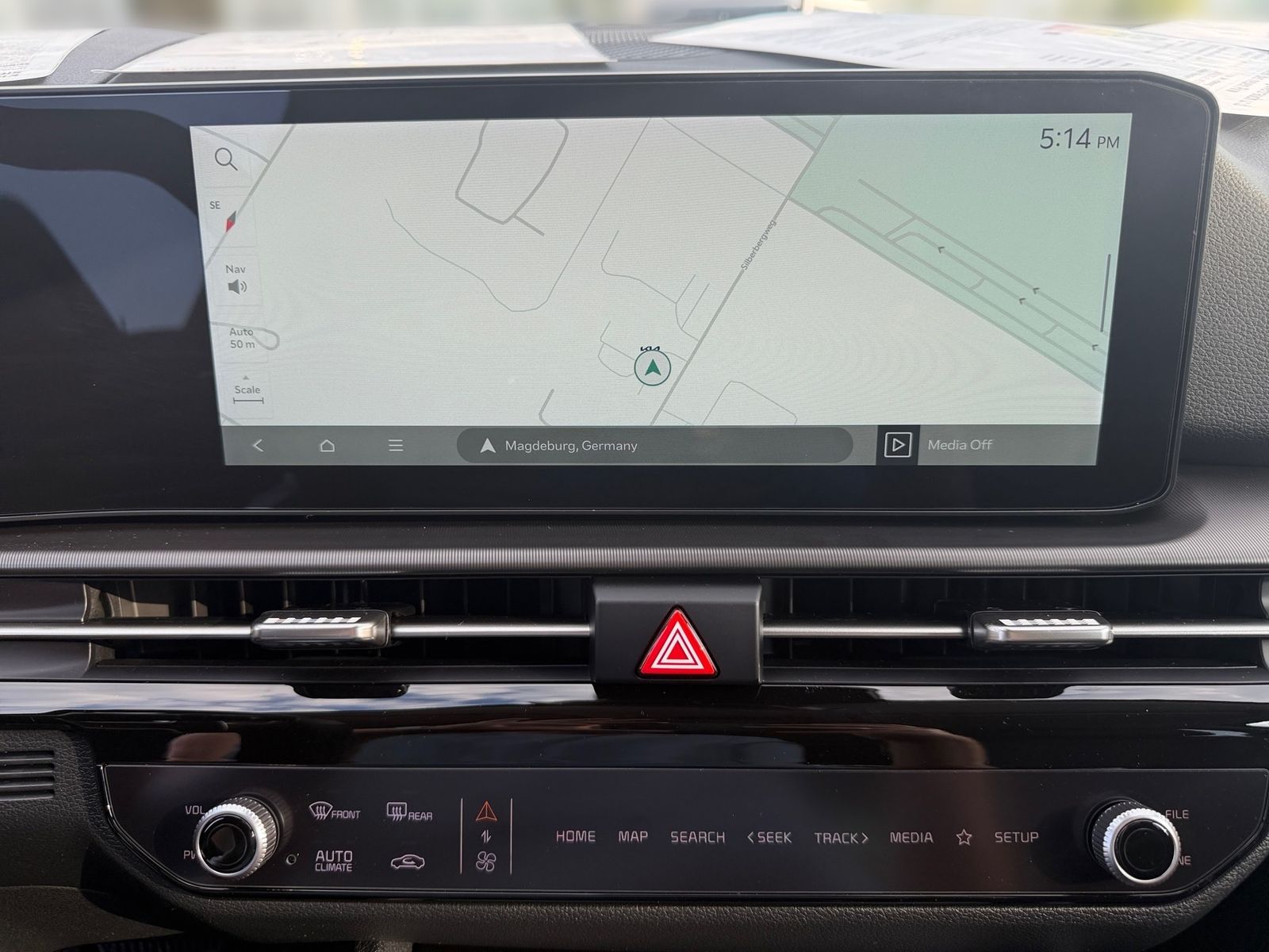 Fahrzeugabbildung Kia SPORTAGE 1.6T 2WD DCT Vision KOM Facelift