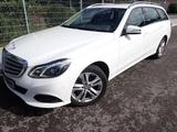 Mercedes-Benz E 250 BlueTec T Navi 2. Hand Reifen Bremsen NEU - Mercedes-Benz E 250 in München