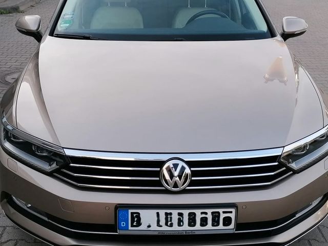 VW Passat Variant 2.0 TSI 162kW DSG Highline Va...