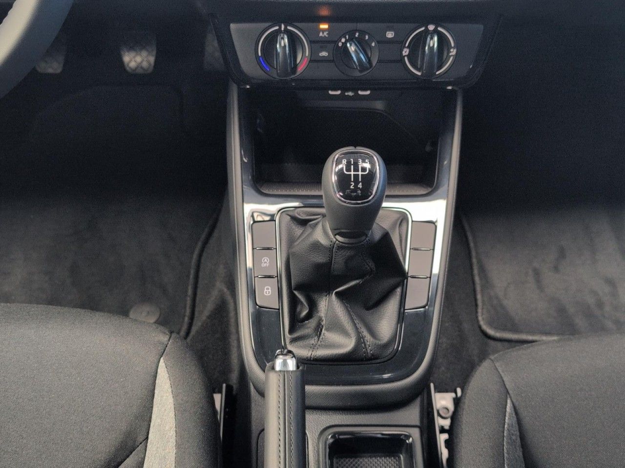 Fabia Essence 1.0 MPI Klima Einparkhilfe