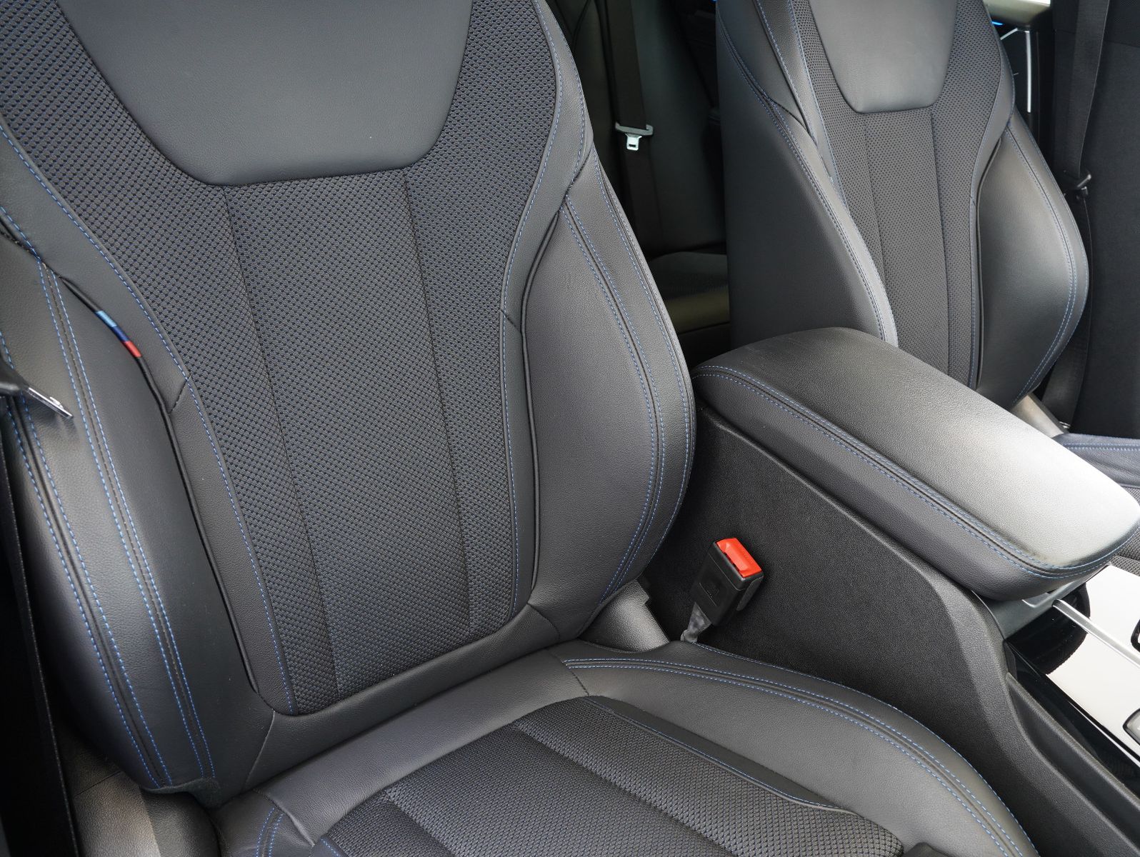 Fahrzeugabbildung BMW X3 xDrive 30 e M Sport AHK/360°/LM20"