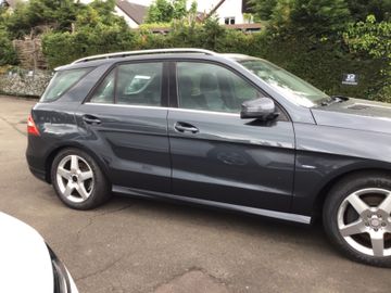 Mercedes ML 350 - 8