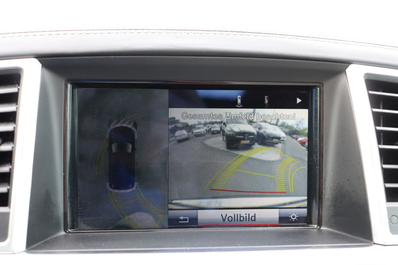 Fahrzeugabbildung Mercedes-Benz GL 350 d 4Matic DIS FOND Desingno Pano * 7. Sitz
