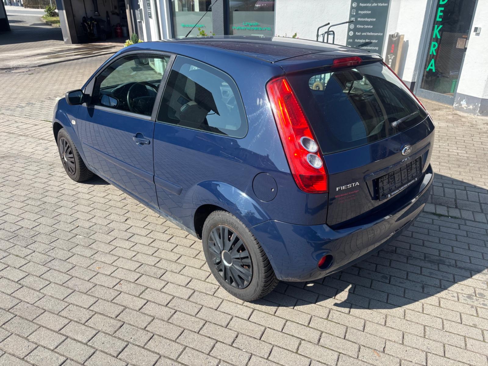 Ford Fiesta Style Klima TÜV 4/27 Allwetterreifen 137t