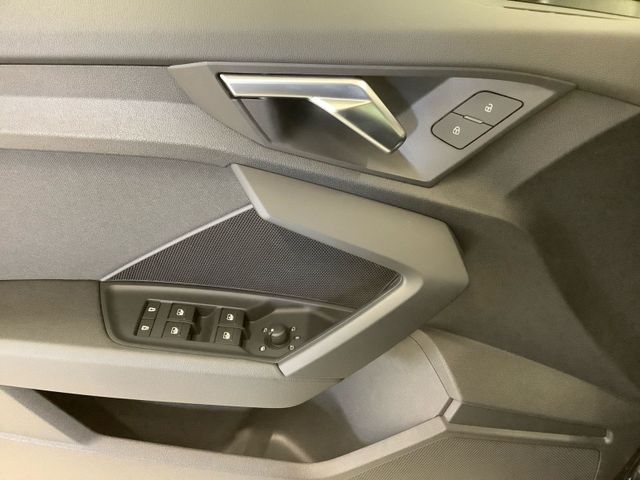 A3 Sportback 30 TFSI 6-Gang,LED,GRA