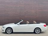 BMW 320d 3er E93 Cabrio / SCHECKHEFT / 2 HAND - BMW aus 2010: 3er