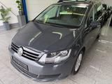 Volkswagen Sharan 2.0 TDI*7-SITZER*AUTOM*ACC*NAV*STDHZG*AHK - Volkswagen Sharan in Köln