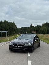 BMW M5 M5 - BMW M5: Schwarz