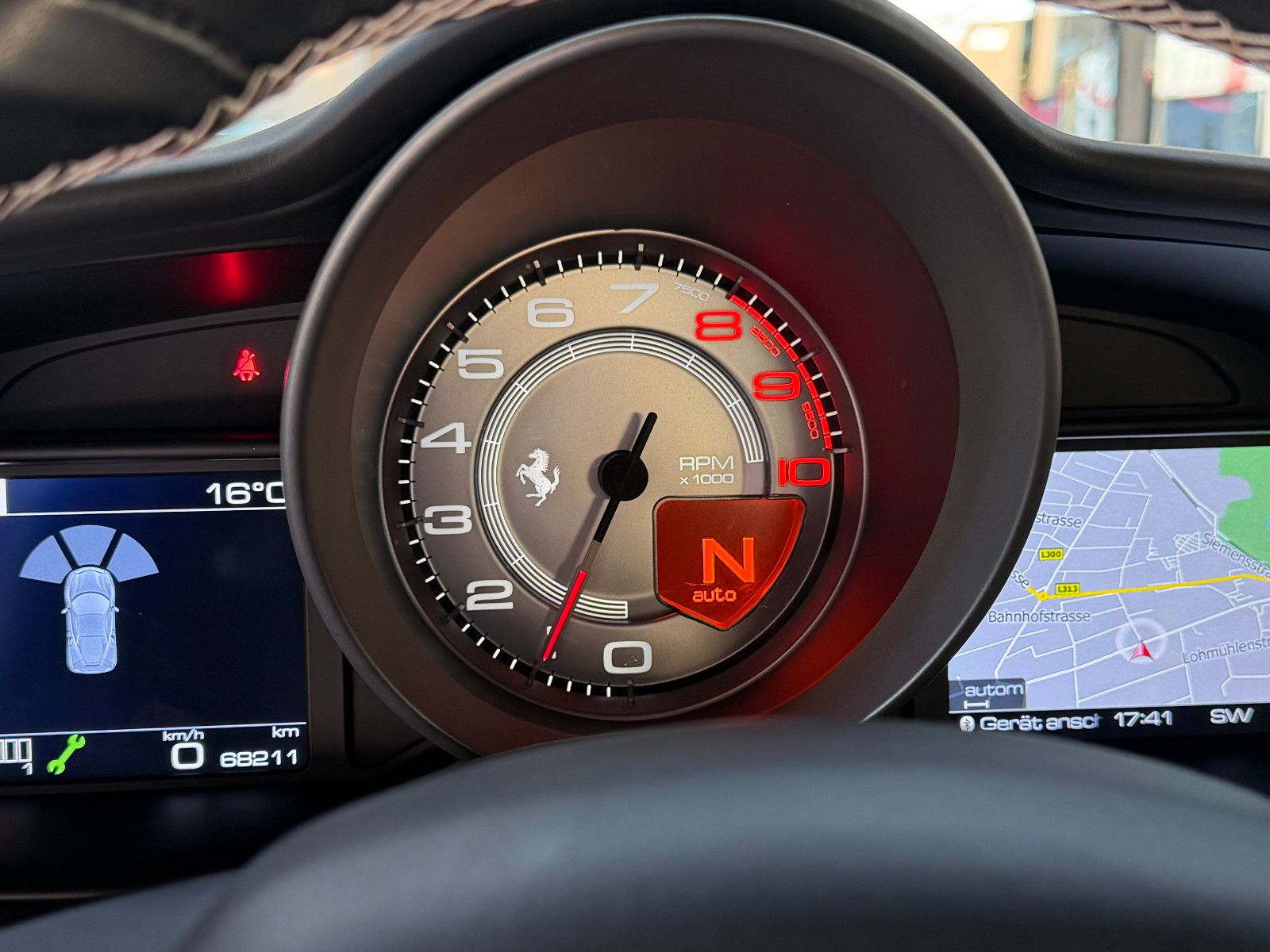 Fahrzeugabbildung Ferrari 488 GTB GTB Coupé DCT/SCUDERIA/KAMERA/