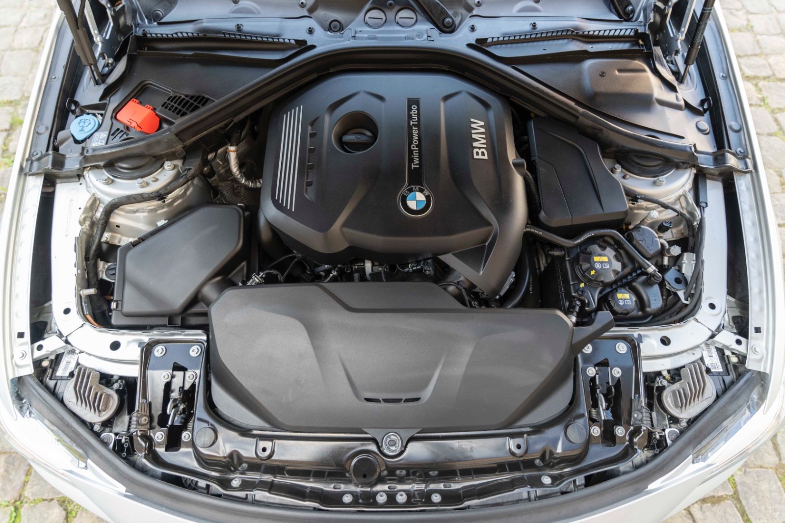 Fahrzeugabbildung BMW 430i M-Performance HIFI LED ALC KAM CARPLAY