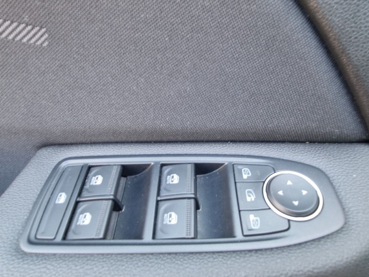 Fahrzeugabbildung Renault Clio Esprit Alpine E-Tech Full Hybrid 145