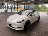 Tesla Model Y Performance Dual Motor AWD - gebrauchte Tesla Model Y aus dem Jahr 2024