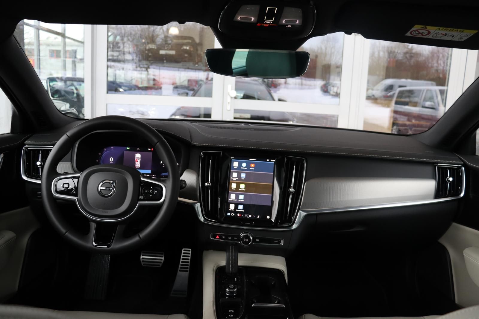 Volvo V90 T8 R Design Twin-Engine Hybrid AWD Pano HK foto 4