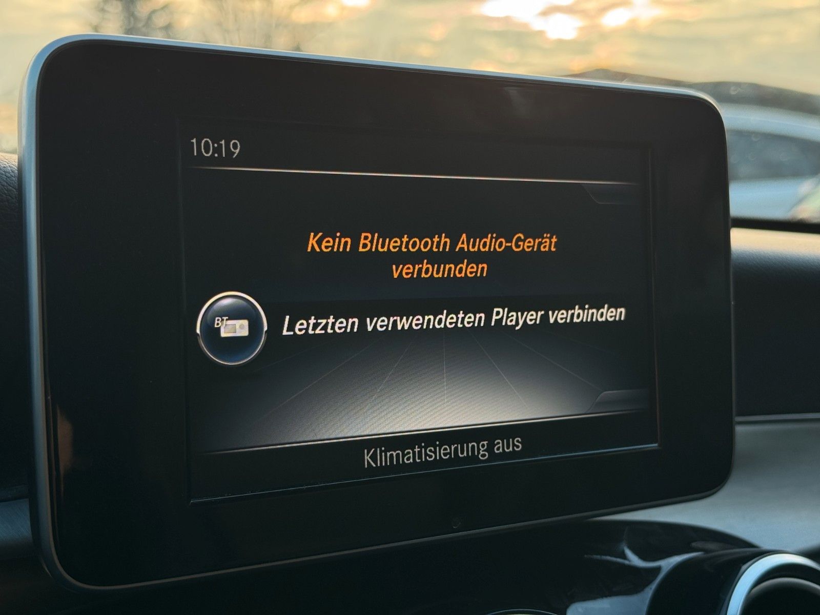 Fahrzeugabbildung Mercedes-Benz C 220d *AMG-Line*ACC*Parkass*Vollleder*LED