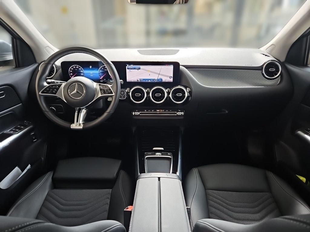 Fahrzeugabbildung Mercedes-Benz GLA 220 4M Progressive Navi LED SHZ SpurH e.Heck