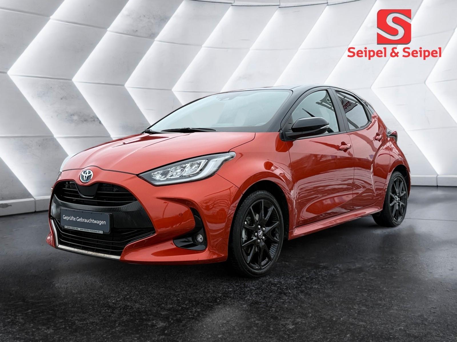 Toyota Yaris HSD Style*Sitzheizung*Kamera*Teilleder*HUD