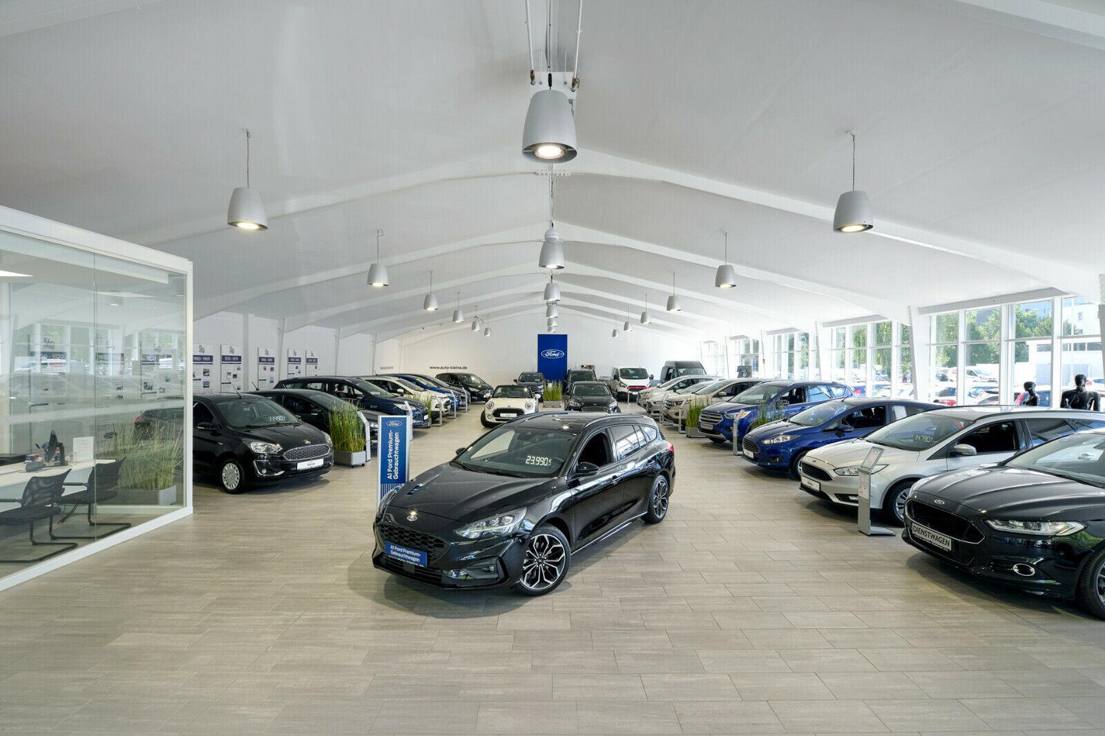 showroom-image-bottom