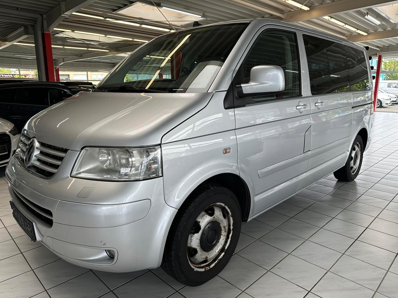 Volkswagen T5 Multivan BUS 2.5 TDI Highline SHZ Alcantara