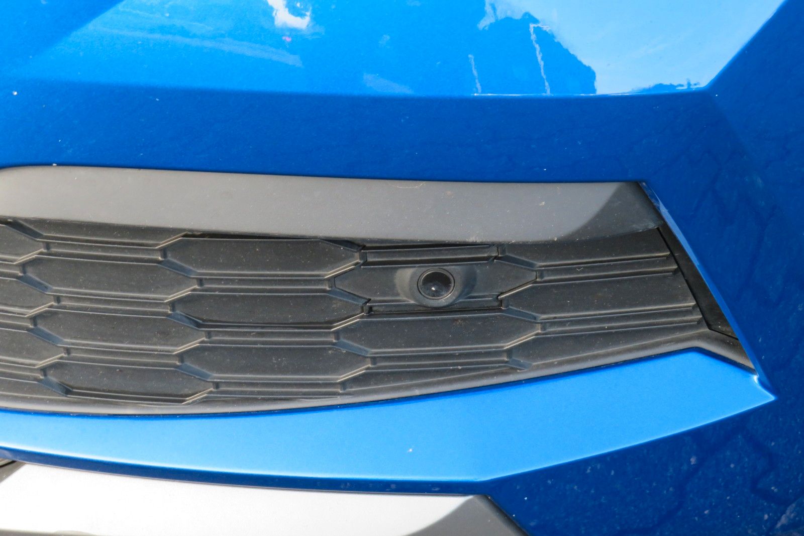 Fahrzeugabbildung SKODA Kamiq Ambition DSG LED AHK GRA PDC SITZH.