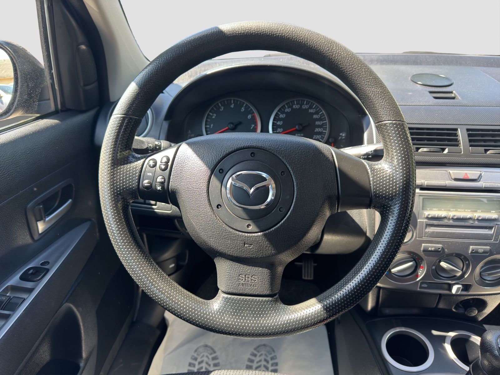 Fahrzeugabbildung Mazda 2 Lim. 1.4 Active/Klimaanlage/TÜV/HU Neu/