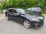 Volvo V40 D4 Geartronic R-Design - TOP-Zustand - ATM - Volvo V40 Limousine R design mit Diesel-Antrieb