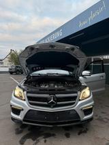 Mercedes-Benz Mercedes Benz Gl 63 AMG - scheckheftgepflegte Mercedes GL 63 AMG