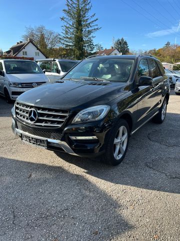 Mercedes-Benz ML 250 CDI BlueTec*Leder*Navi*Xenon*AHK