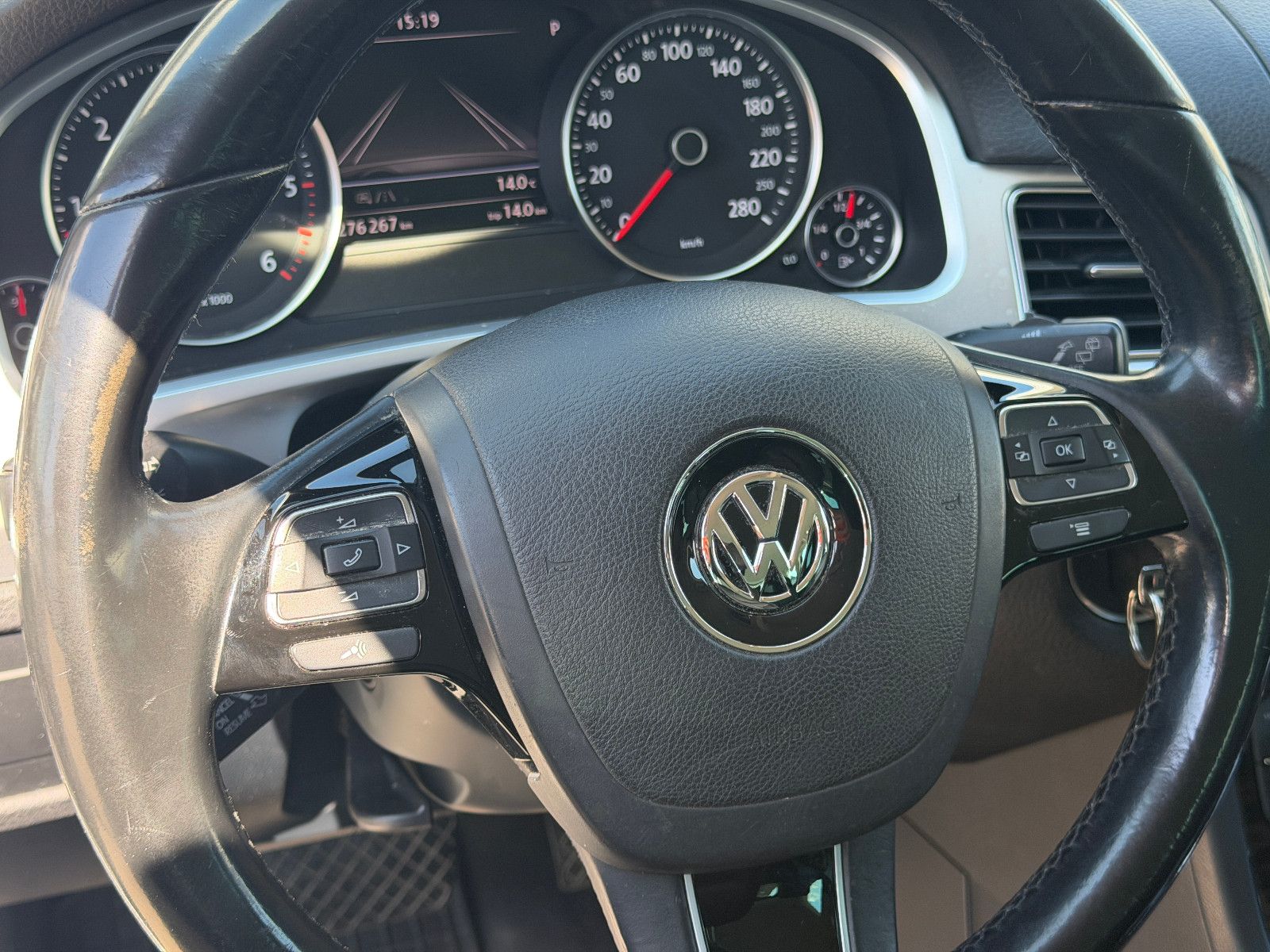Fahrzeugabbildung Volkswagen Touareg V6 TDI BMT/Terrain Tech 4Mot/NAVI/LEDER