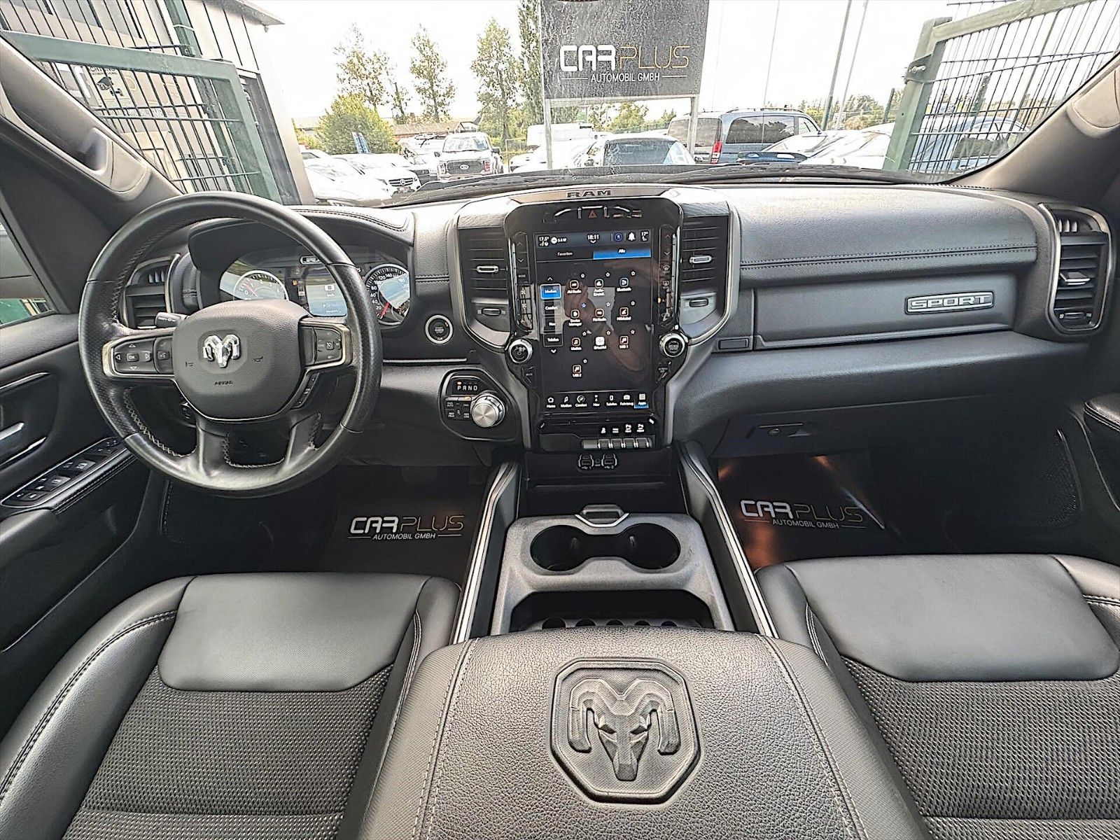 Fahrzeugabbildung Dodge RAM 5.7 V8 HEMI BLACK Edition Offroad 4x4 Tesla