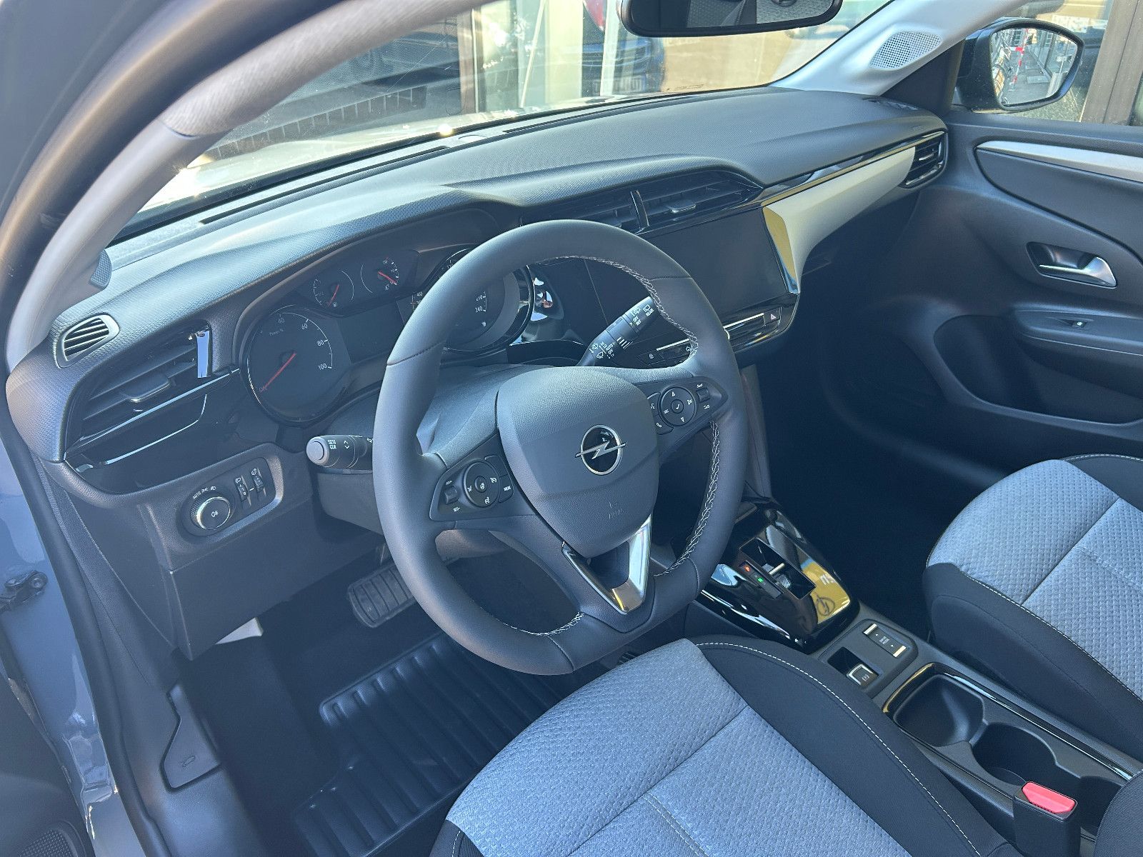 Opel Corsa - Bild 8