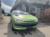 Peugeot 206 1.6 16V CC - Peugeot 206: Grün