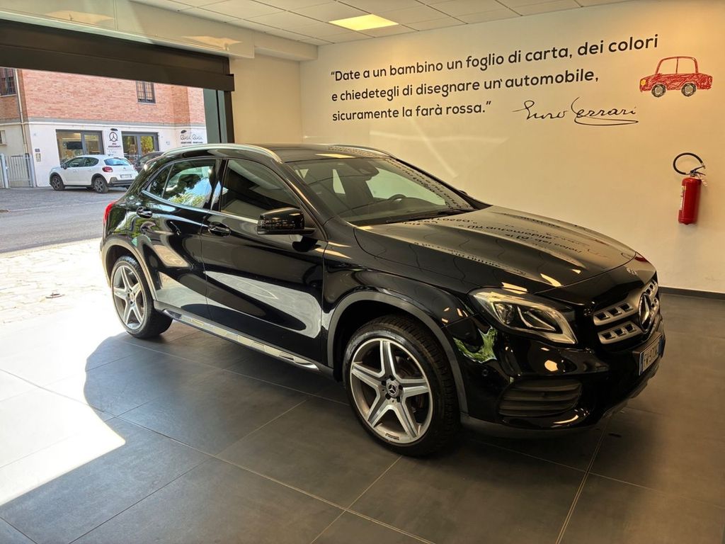 Image of Mercedes-Benz GLA 200