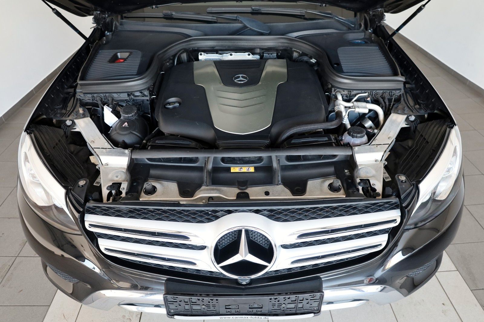 Fahrzeugabbildung Mercedes-Benz GLC 350d 4M Leder,Navi,LED,360°,Burmester,Panora