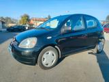 Toyota Yaris 1.0i 16V cat 5 porte - gebrauchte Toyota Yaris aus dem Jahr 2001