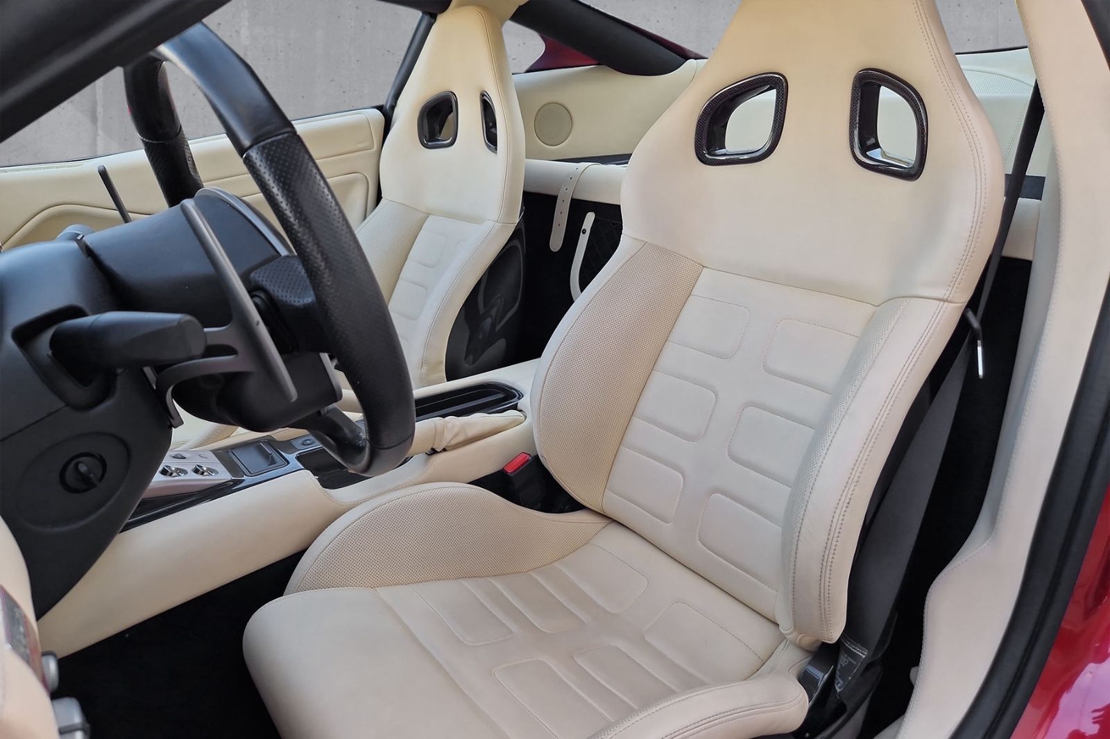 Fahrzeugabbildung Ferrari 599 GTB*rosso monza*new Ceramic brakes*