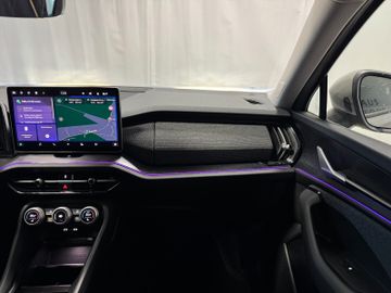 Fahrzeugverkauf 24 Skoda Kodiaq 1.5 TSI Selection Matrix*7-Sitze*AHK