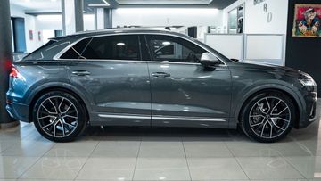 Audi Q8 - 4